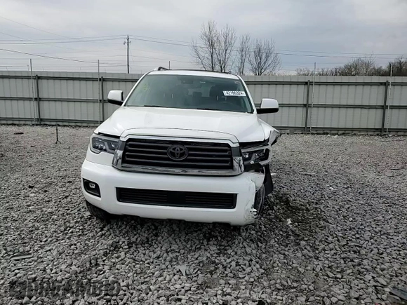 2018 Toyota Sequoia SR5 with VIN 5TDZY5G19JS071675, listed as a Copart auction lot 42186324 with 45,215 mi miles. Bid and sale history available at carsss.com. Image 11.