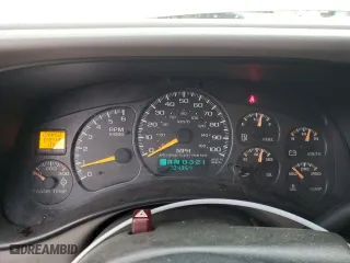 2000 Chevrolet Silverado 2500 LT with VIN 1GCGK29U0YE159920, listed as a Copart auction lot 53829755 with 104,964 mi miles and Clean Title. Bid and sale history available at carsss.com. Image 9.