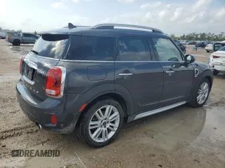 2018 MINI Countryman Cooper S with VIN WMZYT3C37J3E93292, listed as a Copart auction lot 79244474 with 31,582 mi miles and Salvage Title. Bid and sale history available at carsss.com. Image 3.