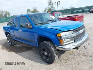 2007 Chevrolet Colorado LT w/1LT with VIN 1GCDT19E878104826, listed as a IAAI auction lot 42068975 with 262,741 mi miles. Bid and sale history available at carsss.com. Image 1.