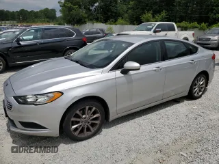 2017 Ford Fusion SE with VIN 3FA6P0H71HR260335, listed as a Copart auction lot 57857705 with 160,133 mi miles and Salvage title. Bid and sale history available at DreamBid. Image 1.