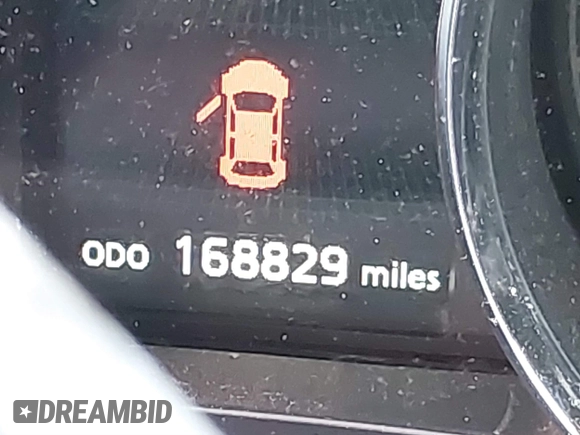 2016 Mitsubishi Outlander Sport 2.4 ES with VIN JA4AR3AW3GZ031922, listed as a IAAI auction lot 40105881 with 168,829 mi miles. Bid and sale history available at carsss.com. Image 7.