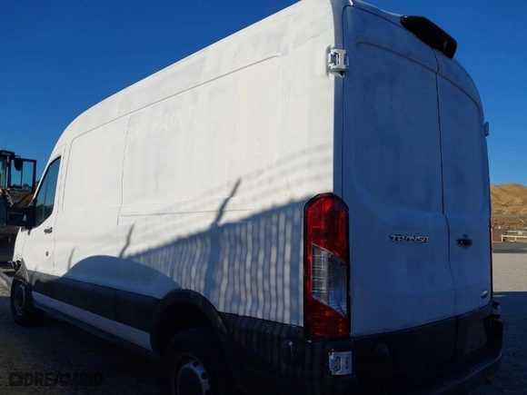 2020 Ford Transit Cargo Van with VIN 1FTBR1C89LKB62644, listed as a IAAI auction lot 41190274 with 92,775 mi miles. Bid and sale history available at carsss.com. Image 3.