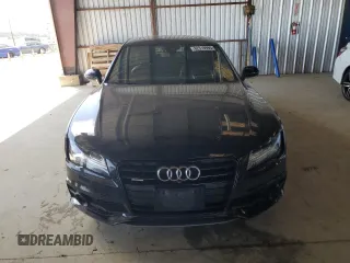 2015 Audi A7 Prestige with VIN WAU2GAFC8FN034725, listed as a Copart auction lot 62319995 with 86,477 mi miles and Salvage title. Bid and sale history available at DreamBid. Image 5.