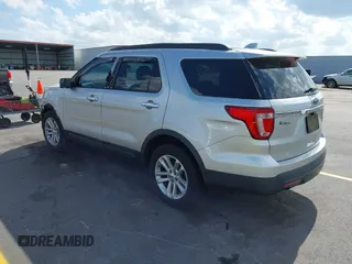 2016 Ford Explorer with VIN 1FM5K7BH9GGB39066, listed as a IAAI auction lot 41953309 with 193,779 mi miles. Bid and sale history available at carsss.com. Image 3.