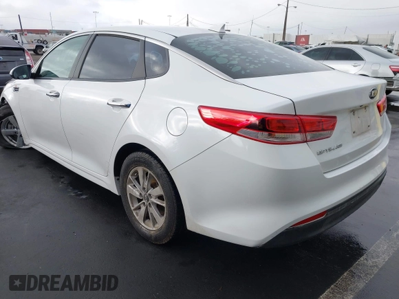 2016 Kia Optima LX z VIN 5XXGT4L37GG019740, wystawiony jako IAAI lot #41191720 z przebiegiem 134 390 mil mil oraz . Historia ofert i sprzedaży dostępna na DreamBid. Obrazek 3.