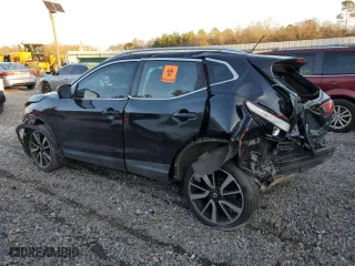 2017 Nissan Rogue Sport SV with VIN JN1BJ1CP7HW015918, listed as a Copart auction lot 46916185 with 95,613 mi miles and Non Repairable. Bid and sale history available at carsss.com. Image 2.