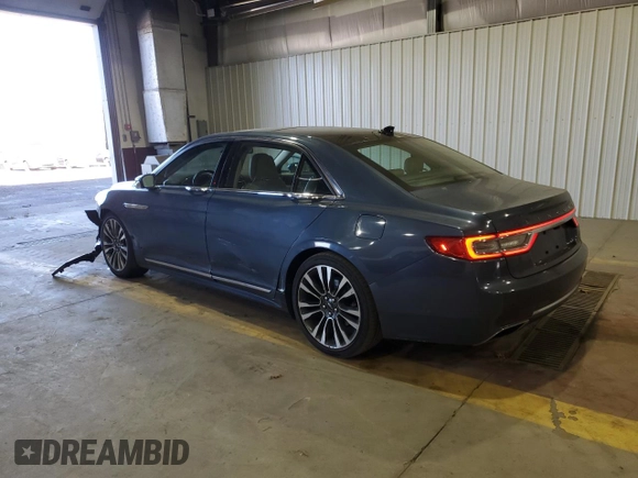 2019 Lincoln Continental Reserve with VIN 1LN6L9NPXK5607469, listed as a Copart auction lot 79840484 with 39,270 mi miles and Salvage Title. Bid and sale history available at carsss.com. Image 2.