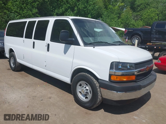 2017 Chevrolet Express Passenger LT с VIN 1GAZGPFF0H1263692, выставлен на аукционе IAAI как лот 42187605 с пробегом 76 995 миль миль и . История ставок и продаж доступна на DreamBid. Изображение 1.