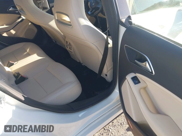 2018 Mercedes-Benz CLA 250 with VIN WDDSJ4GB8JN614616, listed as a IAAI auction lot 42059733 with 69,069 mi miles and . Bid and sale history available at DreamBid. Image 8.