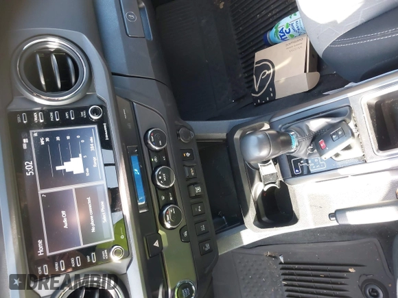 2023 Toyota Tacoma SR5 z VIN 3TMAZ5CNXPM208862, wystawiony jako IAAI lot #42206860 z przebiegiem 11 354 mil mil oraz . Historia ofert i sprzedaży dostępna na DreamBid. Obrazek 11.