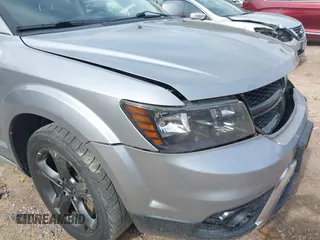 2018 Dodge Journey Crossroad with VIN 3C4PDDGG1JT430525, listed as a IAAI auction lot 40587131 with 108,564 mi miles. Bid and sale history available at carsss.com. Image 19.