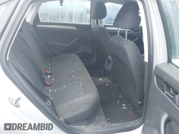 2012 Volkswagen Passat S с VIN 1VWAP7A38CC026671, выставлен на аукционе IAAI как лот 42196429 с пробегом 241 904 миль миль и . История ставок и продаж доступна на DreamBid. Изображение 8.