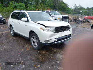 2012 Toyota Highlander Limited with VIN 5TDYK3EHXCS065369, listed as a IAAI auction lot 42103122 with 174,310 mi miles and . Bid and sale history available at DreamBid. Image 1.