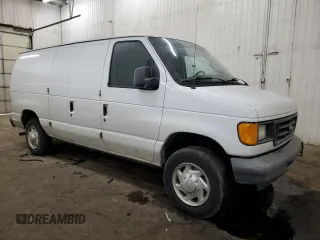 2007 Ford Econoline Cargo Commercial with VIN 1FTNE14W27DA38358, listed as a Copart auction lot 43933075 with 155,036 mi miles and Clean Title. Bid and sale history available at DreamBid. Image 4.