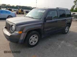 2016 Jeep Patriot Sport with VIN 1C4NJPBA5GD738638, listed as a Copart auction lot 59127045 with 100,721 mi miles and Salvage title. Bid and sale history available at DreamBid. Image 1.