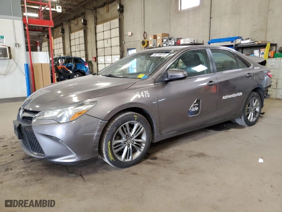 2017 Toyota Camry XLE with VIN 4T1BF1FK4HU620453, listed as a Copart auction lot 50218015 with 236,108 mi miles and Salvage Title. Bid and sale history available at carsss.com. Image 1.