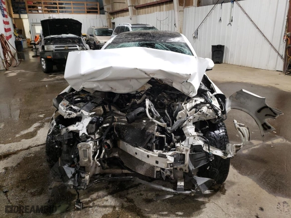 2018 Alfa Romeo Giulia Ti Sport with VIN ZARFAEEN1J7583797, listed as a Copart auction lot 84038744 with 0 mi miles and Salvage Title. Bid and sale history available at carsss.com. Image 5.