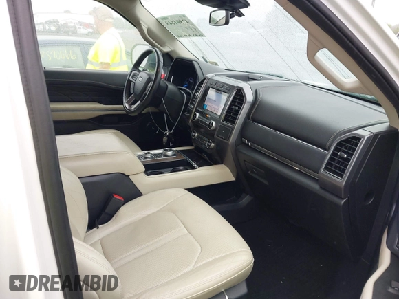 2019 Ford Expedition Platinum with VIN 1FMJU1MT1KEA68098, listed as a IAAI auction lot 42594143 with 116,813 mi miles and . Bid and sale history available at DreamBid. Image 5.