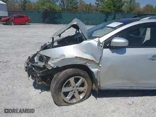 2010 Nissan Murano LE with VIN JN8AZ1MW0AW137585, listed as a IAAI auction lot 41932961 with 197,177 mi miles. Bid and sale history available at carsss.com. Image 6.