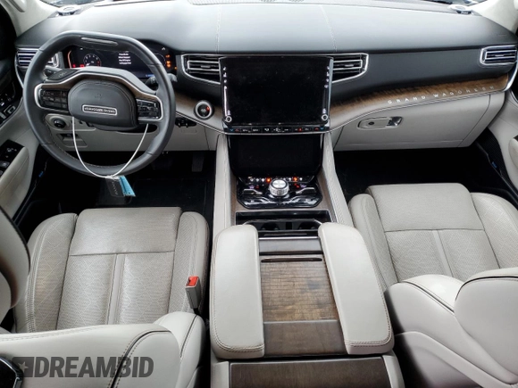 2023 Jeep Grand Wagoneer Series II с VIN 1C4SJSFP2PS564530, выставлен на аукционе Copart как лот 66197974 с пробегом 14 125 миль миль и Списание • Salvage title. История ставок и продаж доступна на DreamBid. Изображение 8.