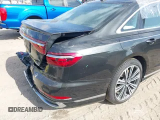 2022 Audi A8 with VIN WAULDAF87NN001657, listed as a IAAI auction lot 41515638 with 22,377 mi miles. Bid and sale history available at carsss.com. Image 19.