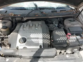 2005 Kia Sedona LX with VIN KNDUP131756627998, listed as a IAAI auction lot 42058213 with 152,433 mi miles. Bid and sale history available at carsss.com. Image 10.