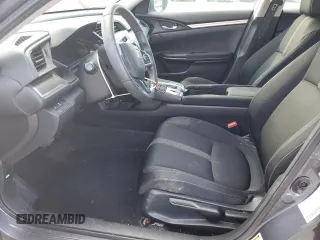 2020 Honda Civic LX z VIN 2HGFC2F63LH520722, wystawiony jako Copart lot #52433045 z przebiegiem 91 611 mil mil oraz Szkoda całkowita • Salvage title. Historia ofert i sprzedaży dostępna na DreamBid. Obrazek 7.