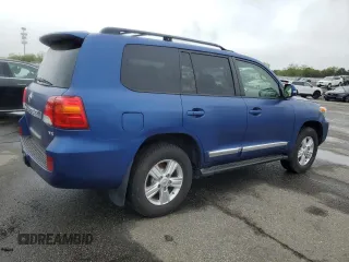 2015 Toyota Land Cruiser z VIN JTMHY7AJXF4032502, wystawiony jako Copart lot #56934525 z przebiegiem 116 722 mil mil oraz Tytuł czysty. Historia ofert i sprzedaży dostępna na DreamBid. Obrazek 3.
