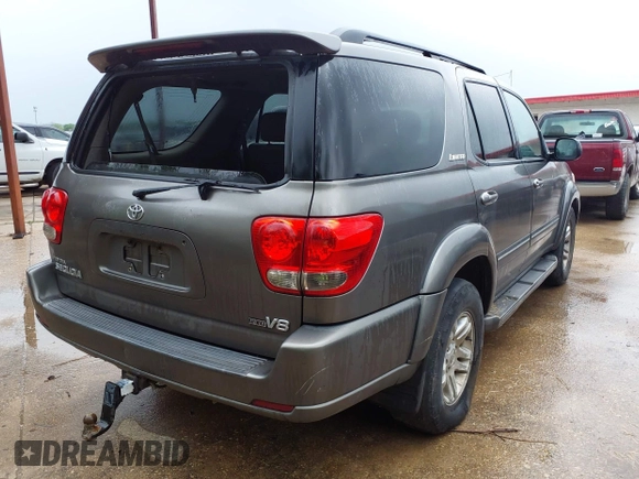 2006 Toyota Sequoia Limited with VIN 5TDZT38A36S268141, listed as a IAAI auction lot 41935258 with 272,352 mi miles and . Bid and sale history available at DreamBid. Image 4.