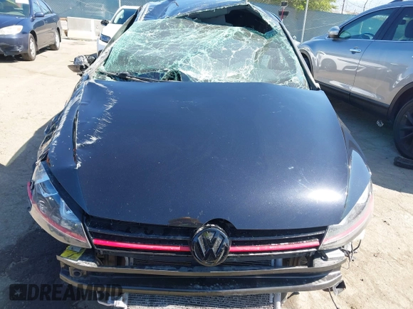 2017 Volkswagen GTI S с VIN 3VW4T7AU3HM069158, выставлен на аукционе IAAI как лот 42298957 с пробегом 53 433 миль миль и . История ставок и продаж доступна на DreamBid. Изображение 6.