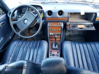1984 Mercedes-Benz 300 with VIN WDBAB33A3EA035071, listed as a Copart auction lot 77359544 with 252,393 mi miles and Salvage Title. Bid and sale history available at carsss.com. Image 8.