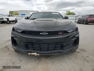 2022 Chevrolet Camaro 2SS with VIN 1G1FH1R77N0127725, listed as a Copart auction lot 51115725 with 17,327 mi miles and Clean Title. Bid and sale history available at carsss.com. Image 5.