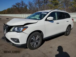 2017 Nissan Pathfinder SV z VIN 5N1DR2MN1HC674687, wystawiony jako Copart lot #59833465 z przebiegiem 124 226 mil mil oraz Nie do naprawy • Non repairable. Historia ofert i sprzedaży dostępna na DreamBid. Obrazek 1.