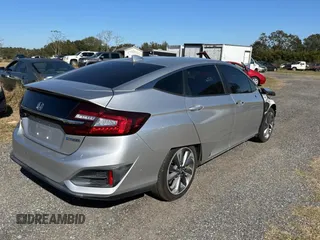 2019 Honda Clarity Plug-In Hybrid with VIN JHMZC5F14KC002619, listed as a Copart auction lot 83857604 with 53,911 mi miles and Salvage Title. Bid and sale history available at carsss.com. Image 4.