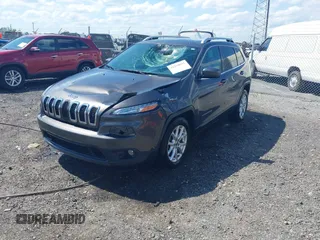 2018 Jeep Cherokee Latitude Plus с VIN 1C4PJLLBXJD553016, выставлен на аукционе IAAI как лот 42254055 с пробегом 239 381 миль миль и . История ставок и продаж доступна на DreamBid. Изображение 18.