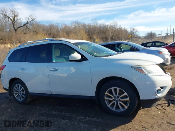 2014 Nissan Pathfinder SL z VIN 5N1AR2MM1EC705913, wystawiony jako IAAI lot #41718406 z przebiegiem 153 398 mil mil oraz . Historia ofert i sprzedaży dostępna na DreamBid. Obrazek 13.