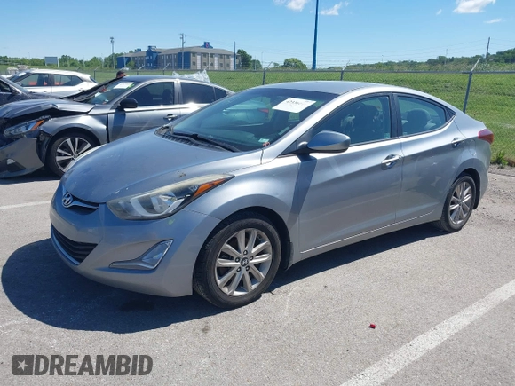 2015 Hyundai Elantra SE z VIN 5NPDH4AE1FH594301, wystawiony jako IAAI lot #42336071 z przebiegiem 171 024 mil mil oraz . Historia ofert i sprzedaży dostępna na DreamBid. Obrazek 2.