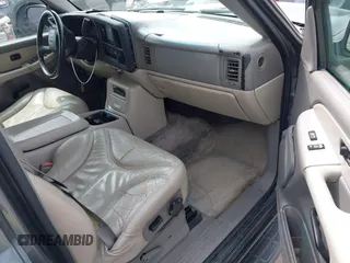 2001 GMC Yukon SLE z VIN 1GKEC13T91R205942, wystawiony jako IAAI lot #42207894 z przebiegiem 265 808 mil mil oraz . Historia ofert i sprzedaży dostępna na DreamBid. Obrazek 5.