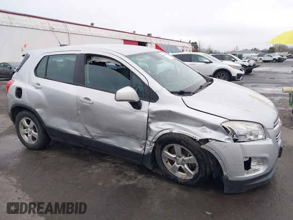2015 Chevrolet Trax LS with VIN 3GNCJPSBXFL256473, listed as a IAAI auction lot 41130809 with 106,923 mi miles and . Bid and sale history available at DreamBid. Image 6.