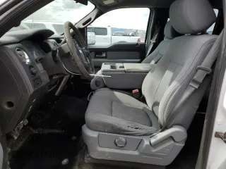 2013 Ford F-150 XL z VIN 1FTFW1EF8DFC06181, wystawiony jako Copart lot #48256795 z przebiegiem 147 939 mil mil oraz Szkoda całkowita • Salvage title. Historia ofert i sprzedaży dostępna na DreamBid. Obrazek 7.