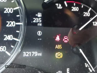 2019 Mazda CX-5 Grand Touring with VIN JM3KFBDM8K1521231, listed as a IAAI auction lot 42738963 with 32,179 mi miles and . Bid and sale history available at DreamBid. Image 15.