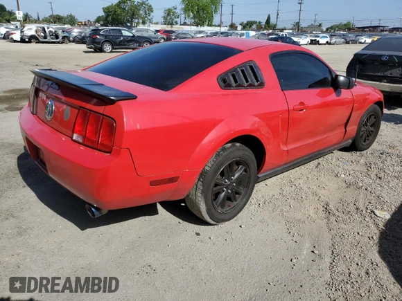 2008 Ford Mustang Deluxe with VIN 1ZVHT80N485138561, listed as a Copart auction lot 58094495 with 181,443 mi miles and Clean title. Bid and sale history available at DreamBid. Image 3.