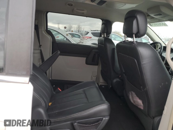 2010 Chrysler Town & Country Touring Plus with VIN 2A4RR8D10AR430966, listed as a Copart auction lot 55720095 with 170,128 mi miles and Clean Title. Bid and sale history available at DreamBid. Image 11.