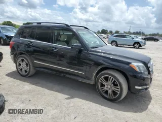 2013 Mercedes-Benz GLK 350 with VIN WDCGG5HB2DG124632, listed as a Copart auction lot 63173614 with 88,212 mi miles and Salvage Title. Bid and sale history available at DreamBid. Image 4.