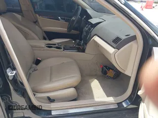 2009 Mercedes-Benz C 300 Sport with VIN WDDGF81X39R077130, listed as a IAAI auction lot 42546782 with 151,389 mi miles and . Bid and sale history available at DreamBid. Image 5.