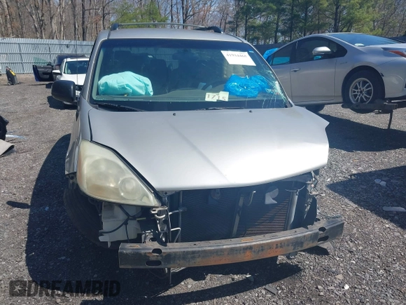 2005 Toyota Sienna CE with VIN 5TDZA23C65S372579, listed as a IAAI auction lot 41934465 with 211,470 mi miles. Bid and sale history available at carsss.com. Image 12.