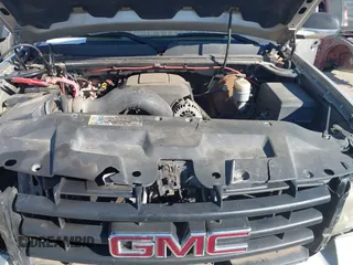 2008 GMC Sierra 1500 SLE1 z VIN 3GTEC13JX8G260212, wystawiony jako IAAI lot #41641592 z przebiegiem 186 365 mil mil oraz . Historia ofert i sprzedaży dostępna na DreamBid. Obrazek 10.