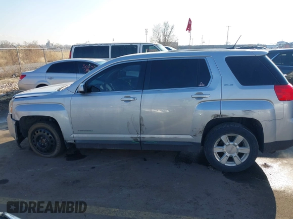 2013 GMC Terrain SLE z VIN 2GKFLREK9D6168690, wystawiony jako IAAI lot #41361099 z przebiegiem 131 867 mil mil oraz . Historia ofert i sprzedaży dostępna na DreamBid. Obrazek 14.