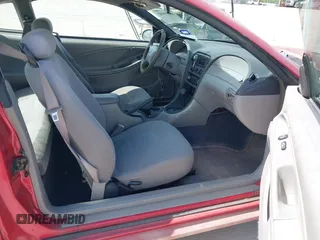 2000 Ford Mustang with VIN 1FAFP4046YF170085, listed as a IAAI auction lot 42059165 with 250,322 mi miles. Bid and sale history available at carsss.com. Image 5.